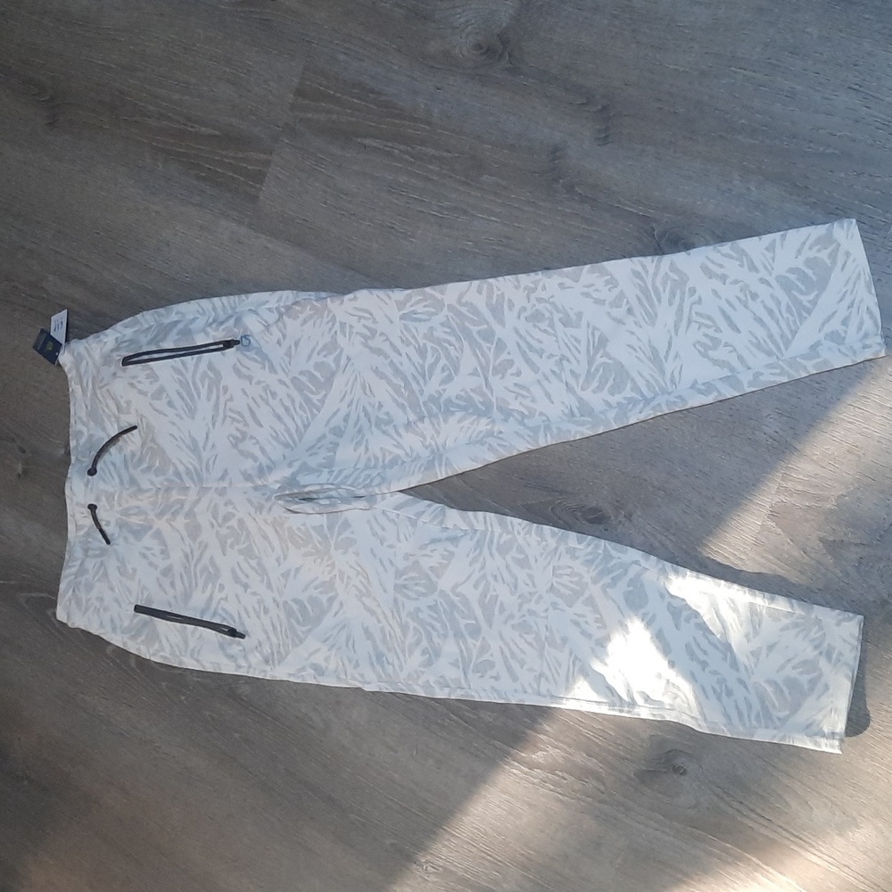 Gap fit pants